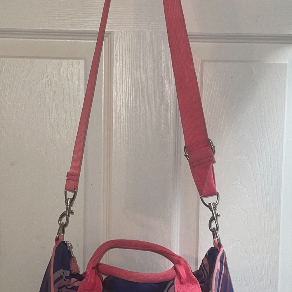 Girls bag ๐ผ๐๐ - Picture 3 of 9